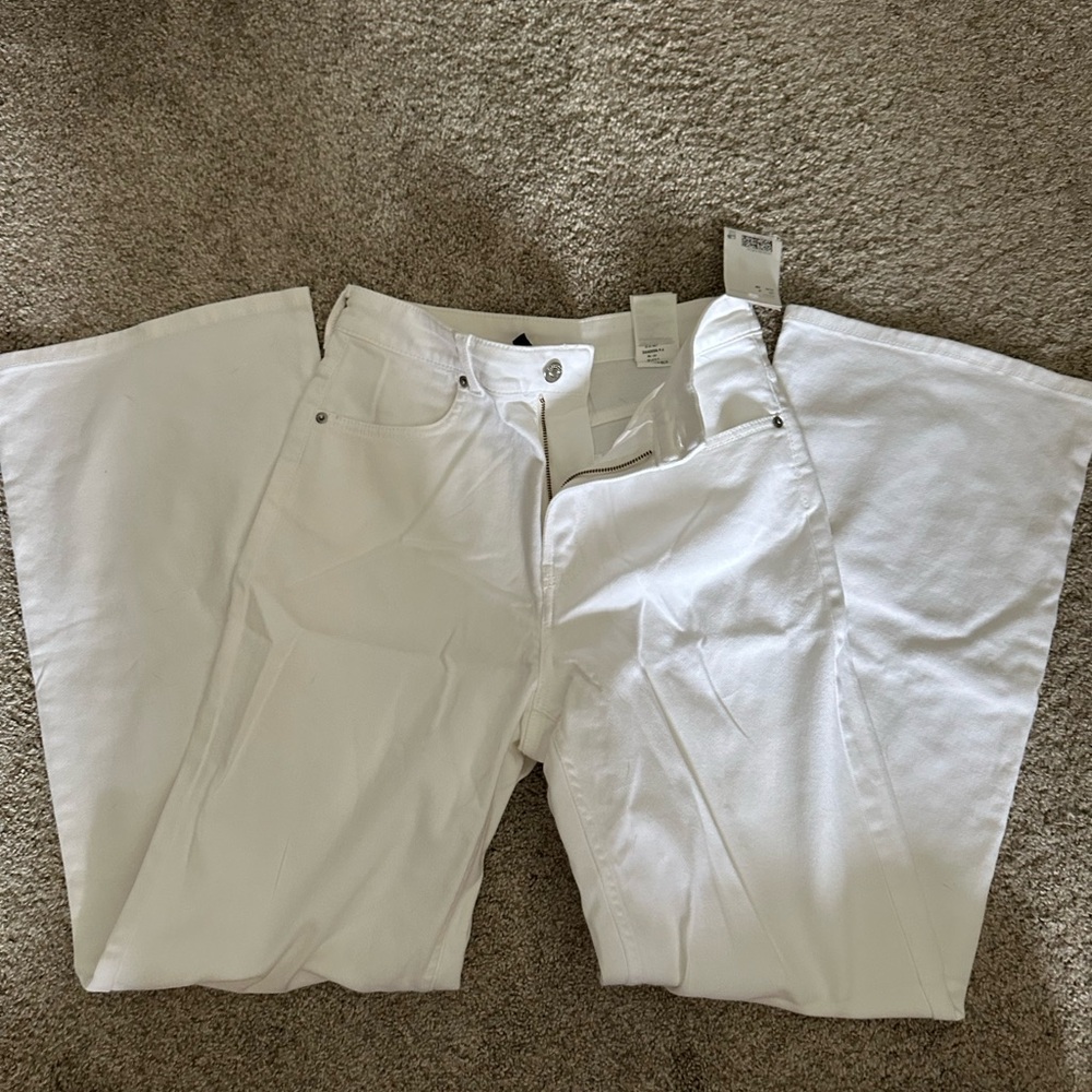 White Wide-Leg Jeans